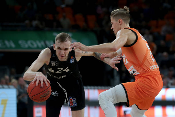 遭遇了一场 遭遇了一场