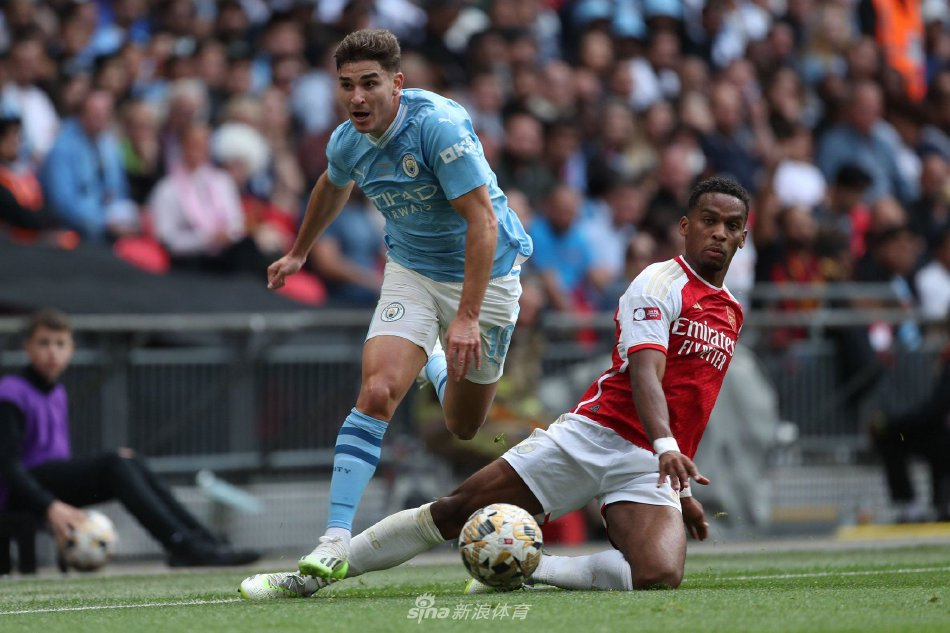 担负了攻守 担负了攻守