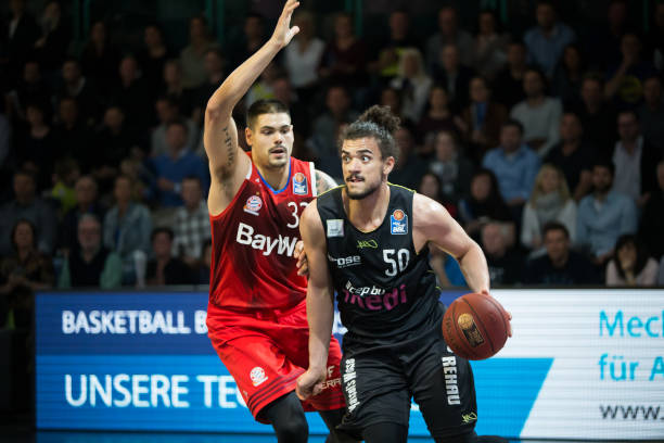 喉罗梅罗 喉罗梅罗